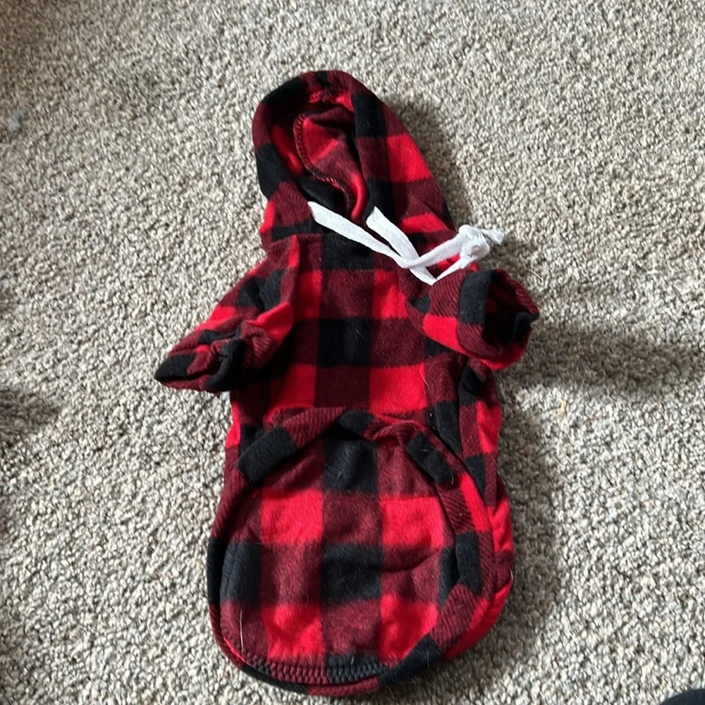 Buffalo plaid hoodie with zipper pouch